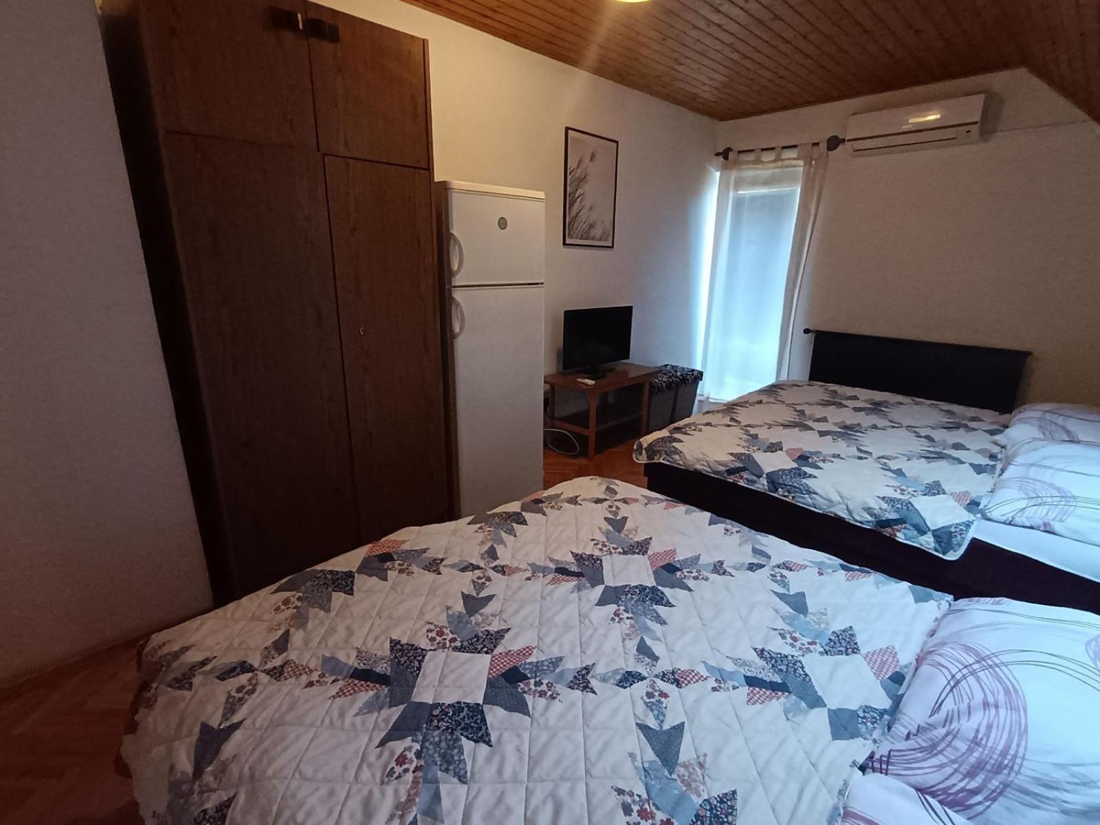 Szuzanna Fenyves Panzio Bed and Breakfast Σίοφοκ Εξωτερικό φωτογραφία